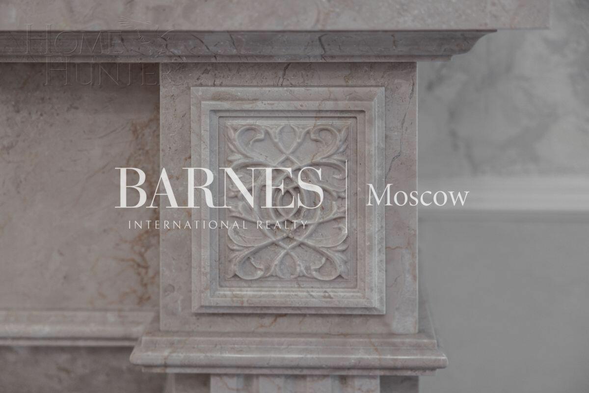 3-этажный таунхаус 700 м² с отделкой