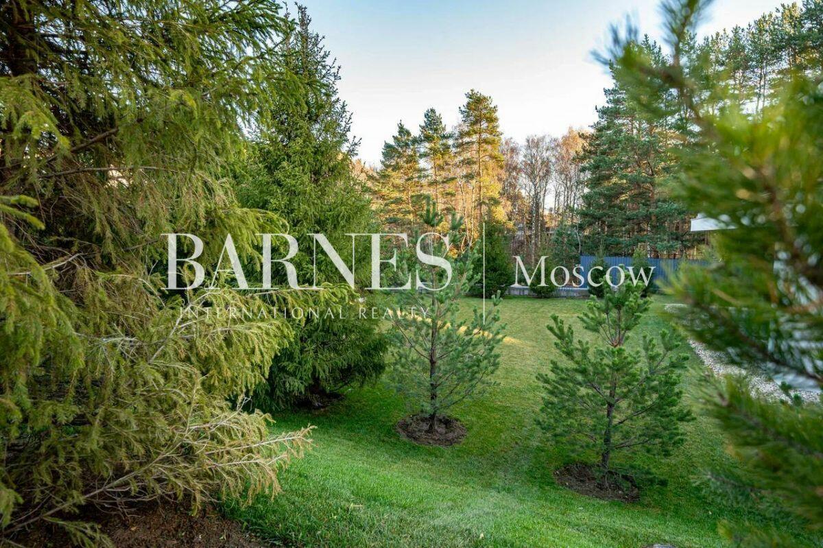 2-этажный коттедж 385 м² без отделки