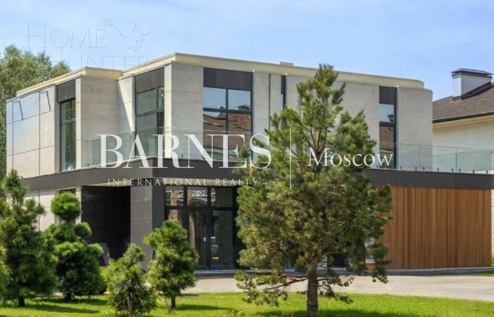 2-этажный коттедж 340 м² без отделки