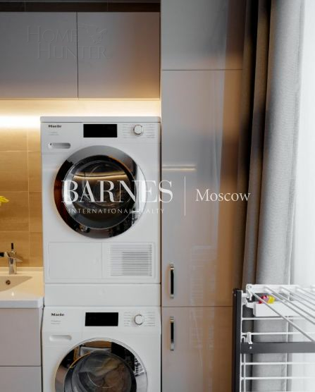 4-этажный таунхаус 278 м² с отделкой