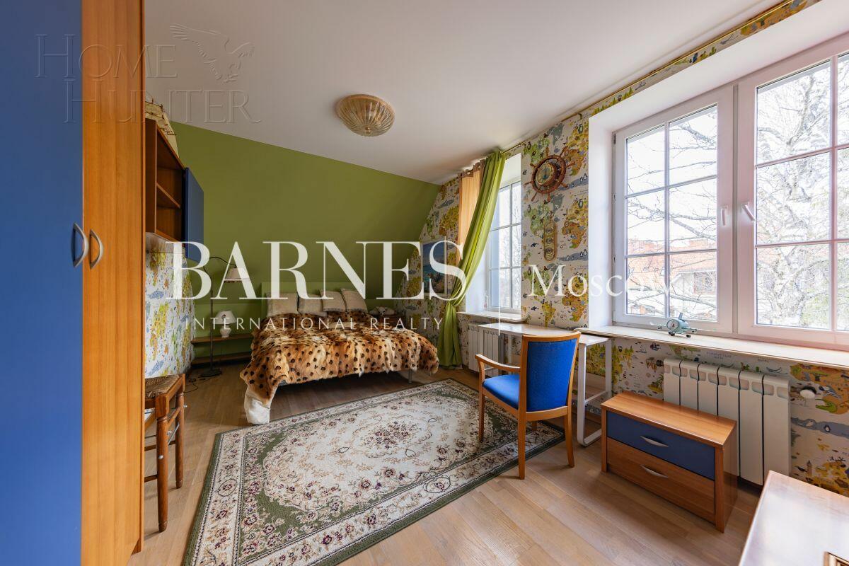 2-этажный коттедж 420 м² с отделкой