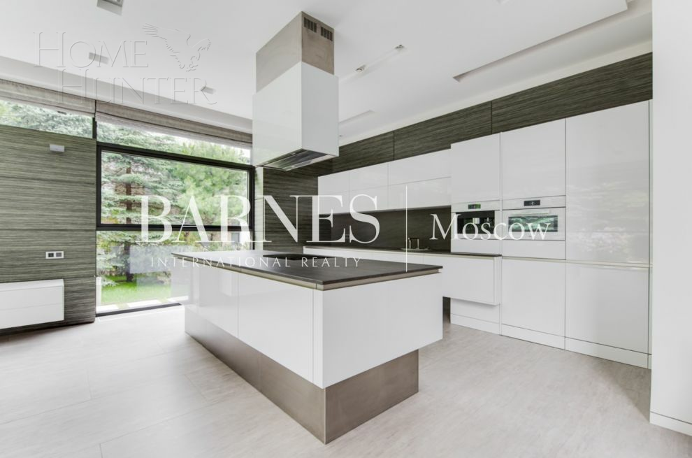 2-этажный коттедж 617 м² с отделкой