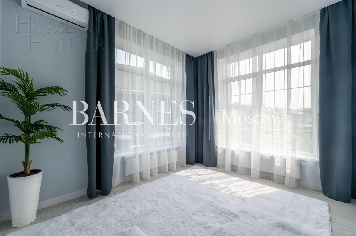 2-этажный коттедж 220 м² с отделкой