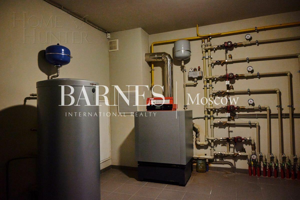 2-этажный таунхаус 295 м² с отделкой