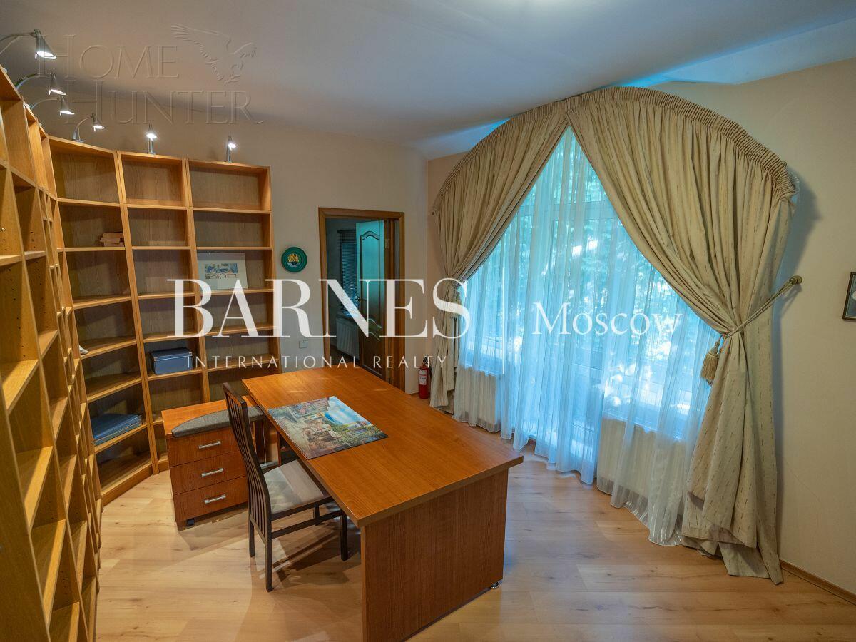 2-этажный коттедж 312 м² с отделкой