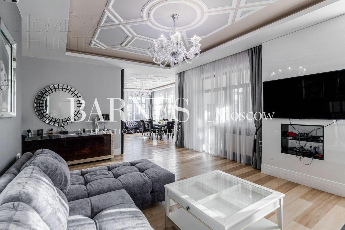 2-этажный коттедж 430 м² с отделкой