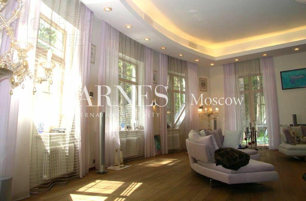 2-этажный коттедж 850 м² с отделкой