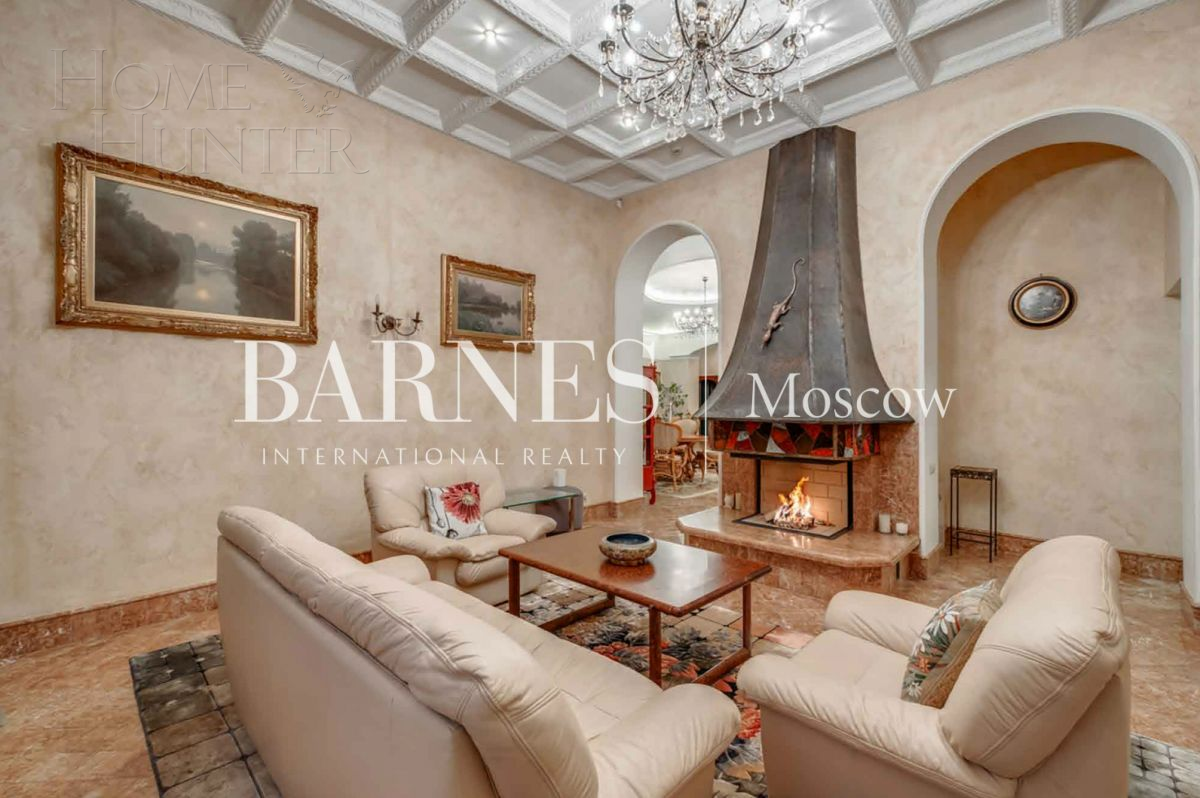 2-этажный коттедж 1 300 м² с отделкой