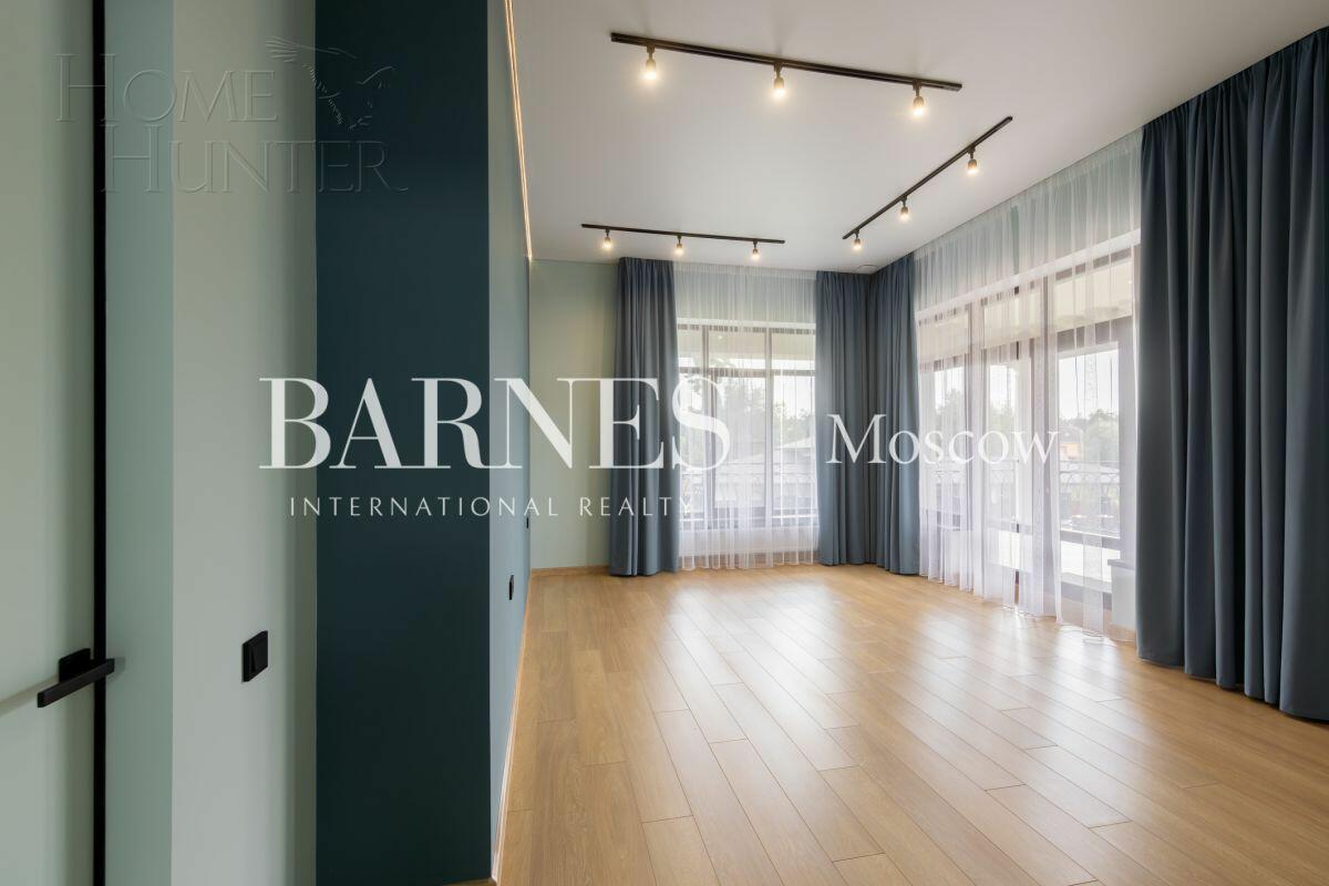 2-этажный коттедж 1 327 м² с отделкой