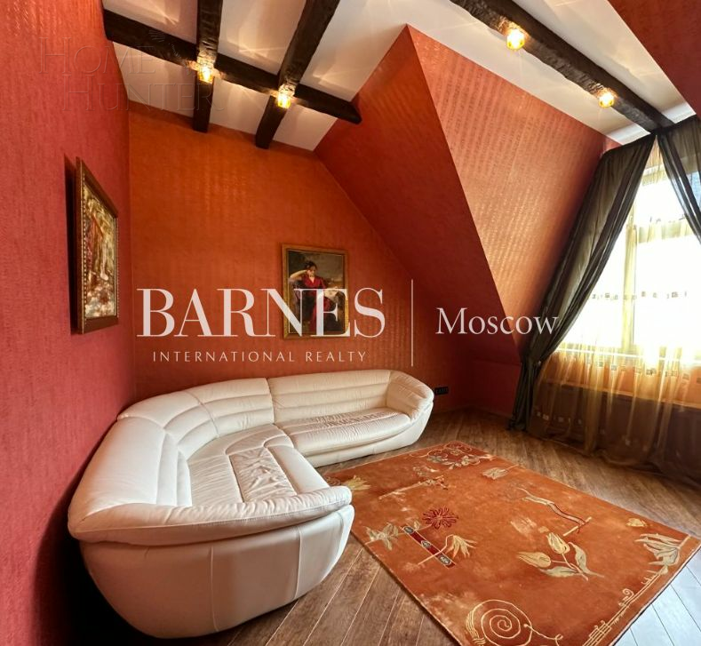 2-этажный таунхаус 460 м² с отделкой