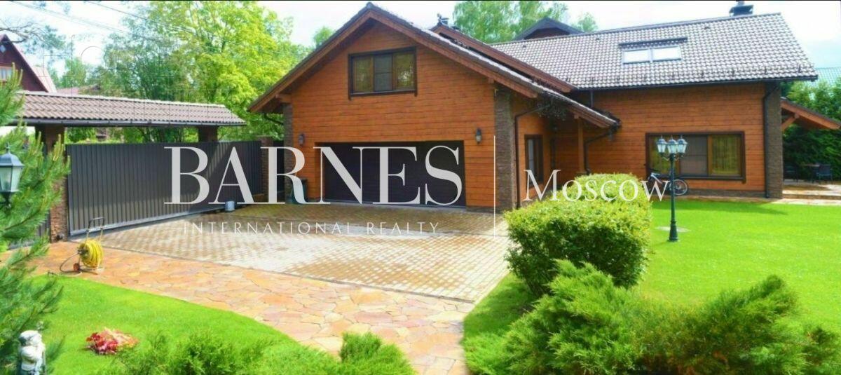 2-этажный коттедж 520 м² с отделкой