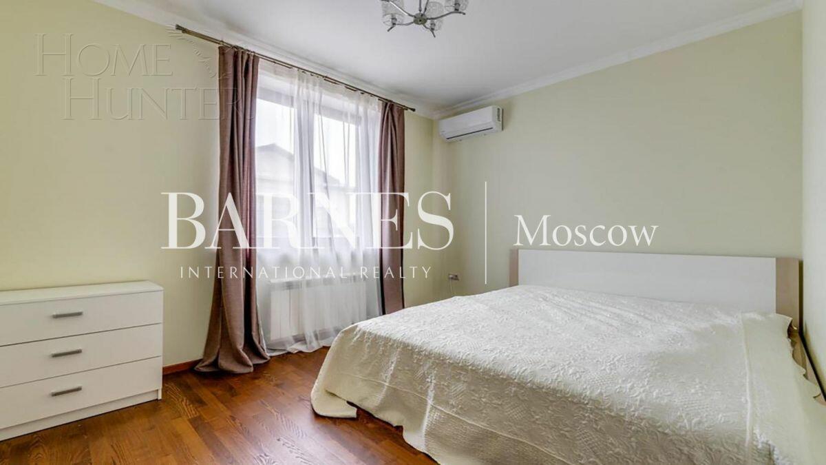 2-этажный коттедж 305 м² с отделкой