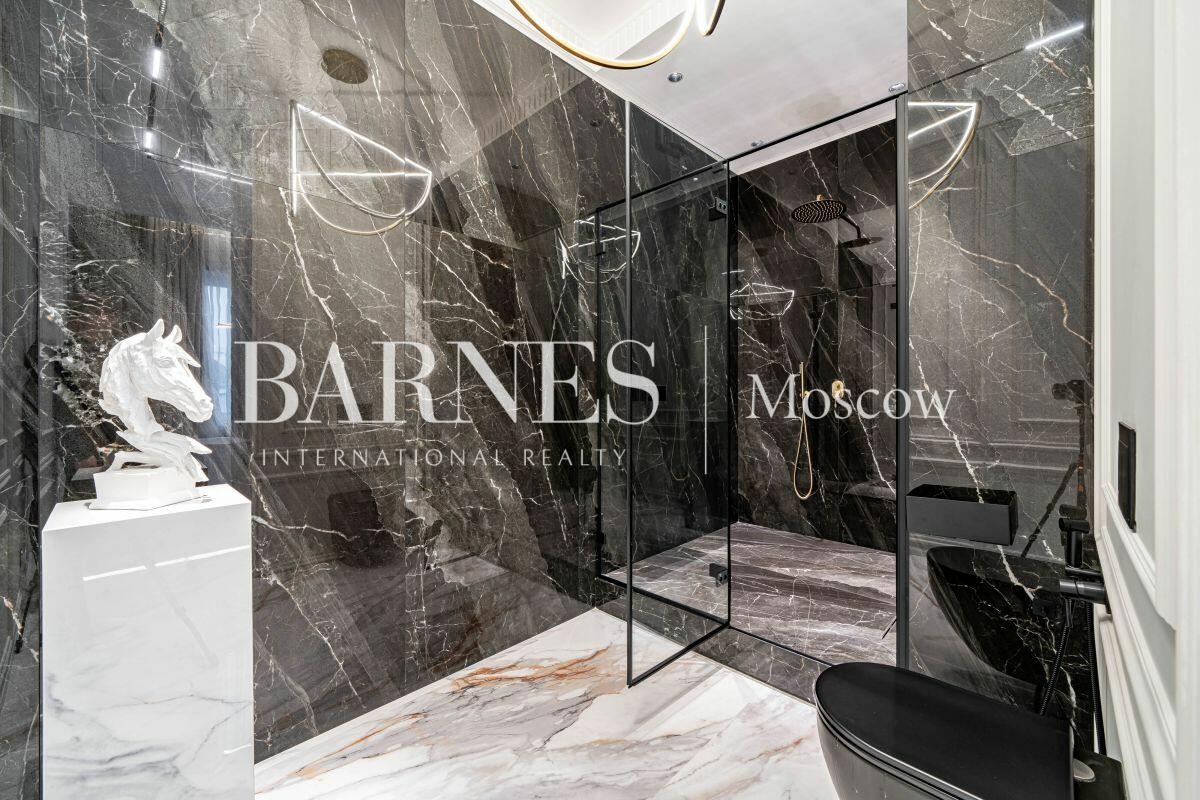 2-этажный коттедж 491 м² с отделкой