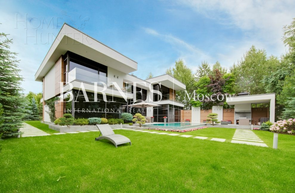 2-этажный коттедж 617 м² с отделкой