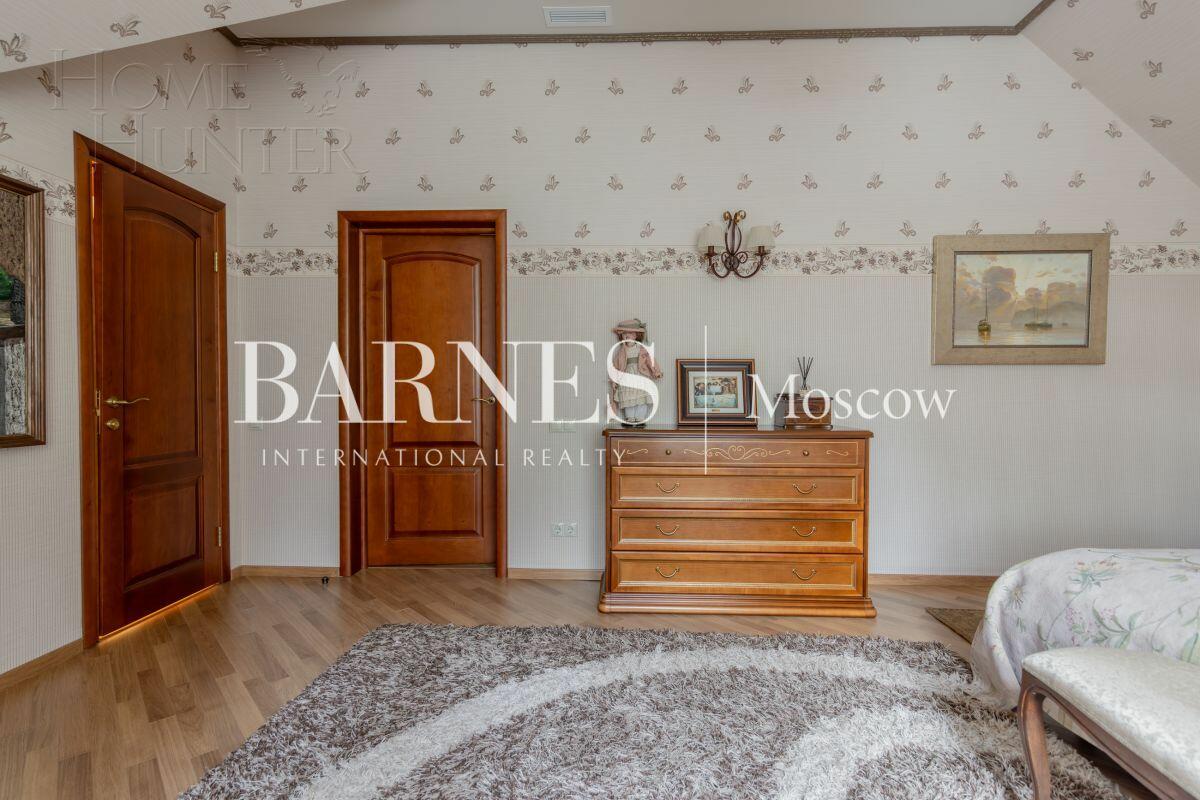 2-этажный коттедж 471 м² с отделкой