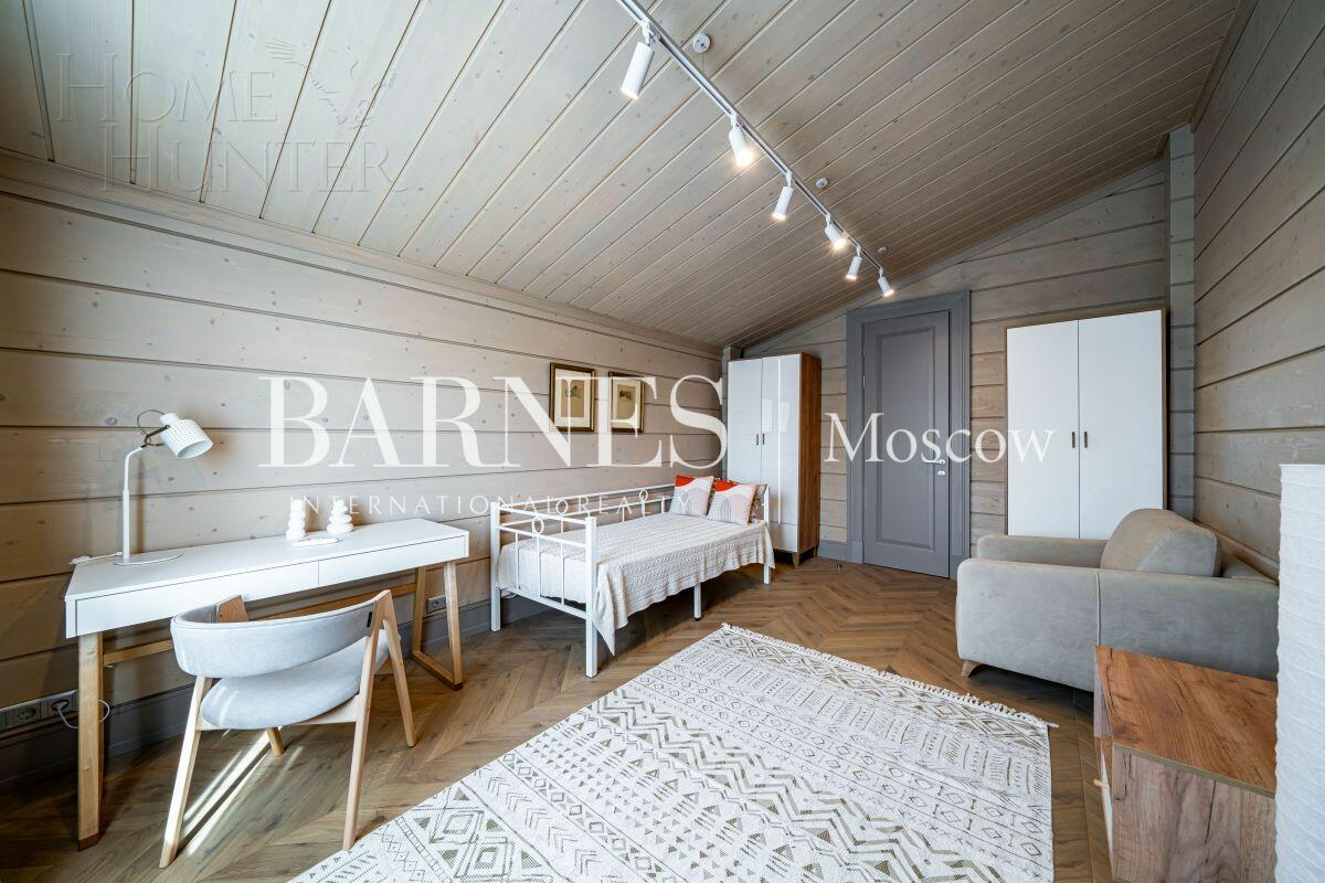 2-этажный коттедж 250 м² с отделкой