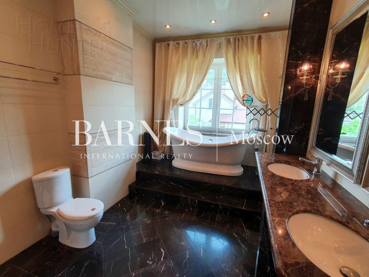 2-этажный коттедж 366 м² без отделки