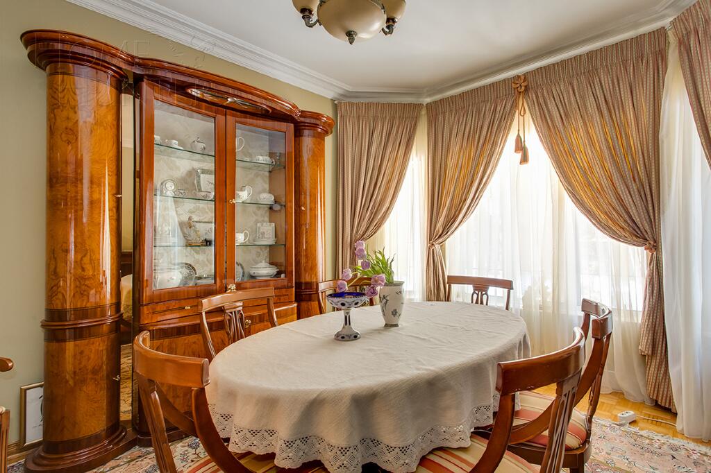 2-этажный коттедж 512.5 м² с отделкой