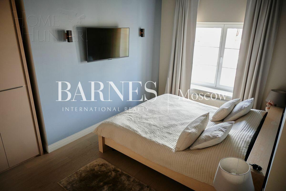 2-этажный таунхаус 295 м² с отделкой