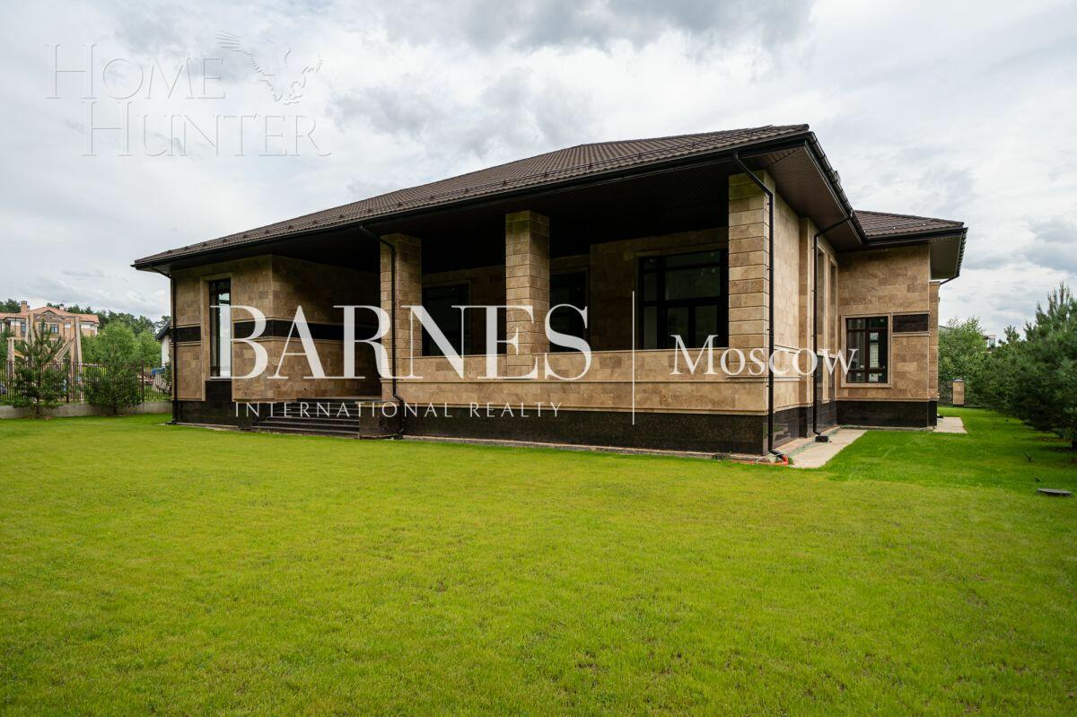 2-этажный коттедж 596 м² без отделки