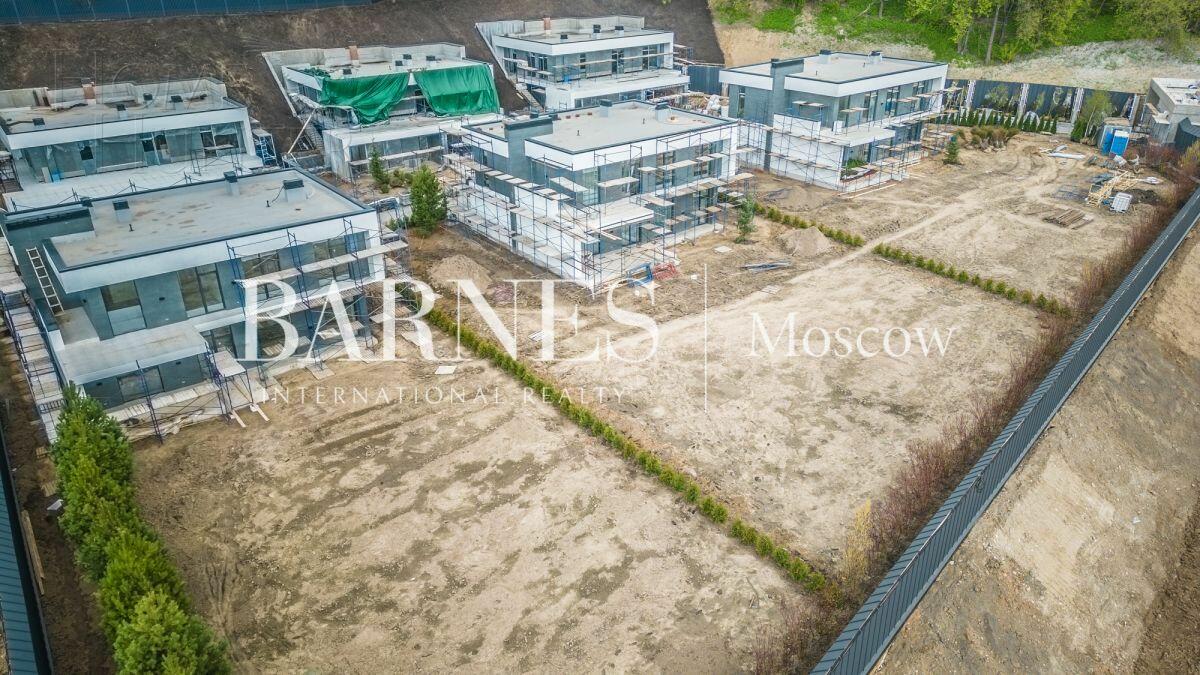 2-этажный коттедж 347 м² без отделки