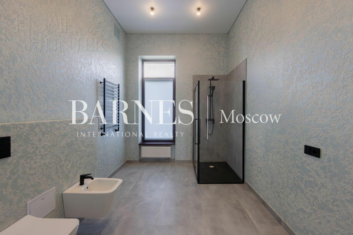 2-этажный коттедж 1 327 м² с отделкой