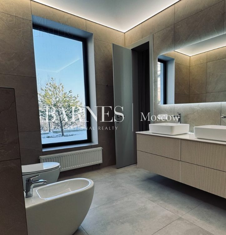 1-этажный коттедж 281.3 м² с отделкой