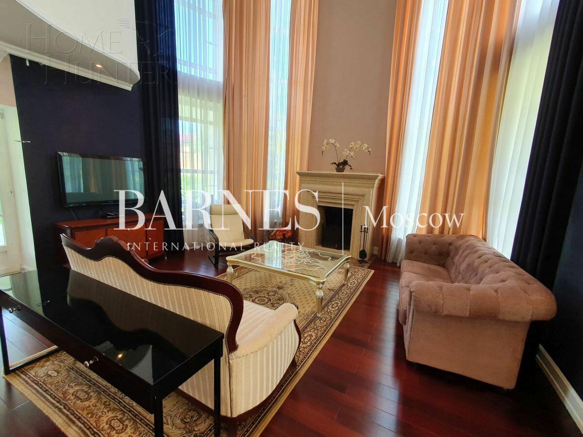 2-этажный коттедж 366 м² без отделки