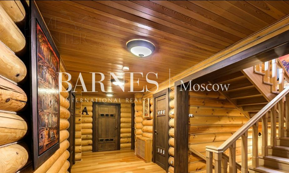 3-этажный коттедж 790 м² с отделкой