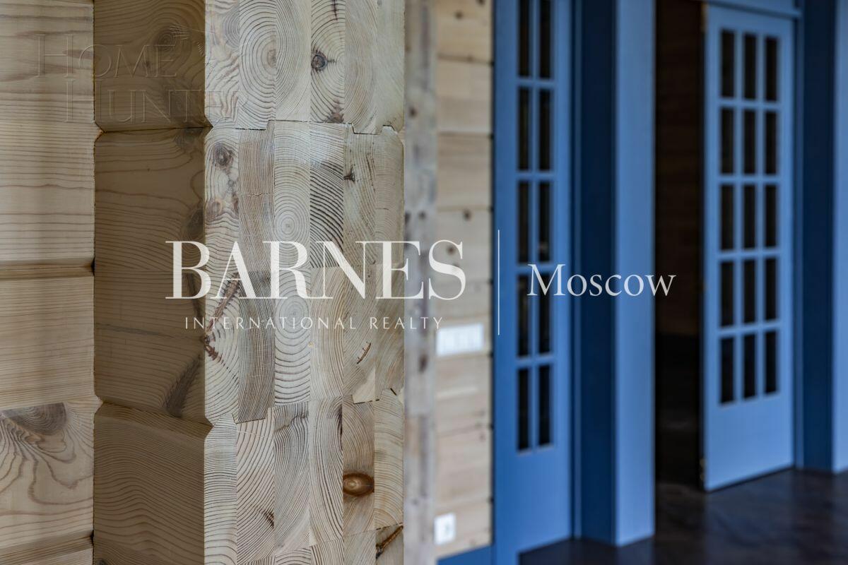 2-этажный коттедж 726 м² с отделкой