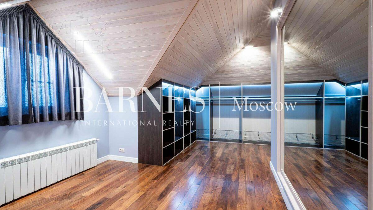 2-этажный коттедж 410 м² с отделкой