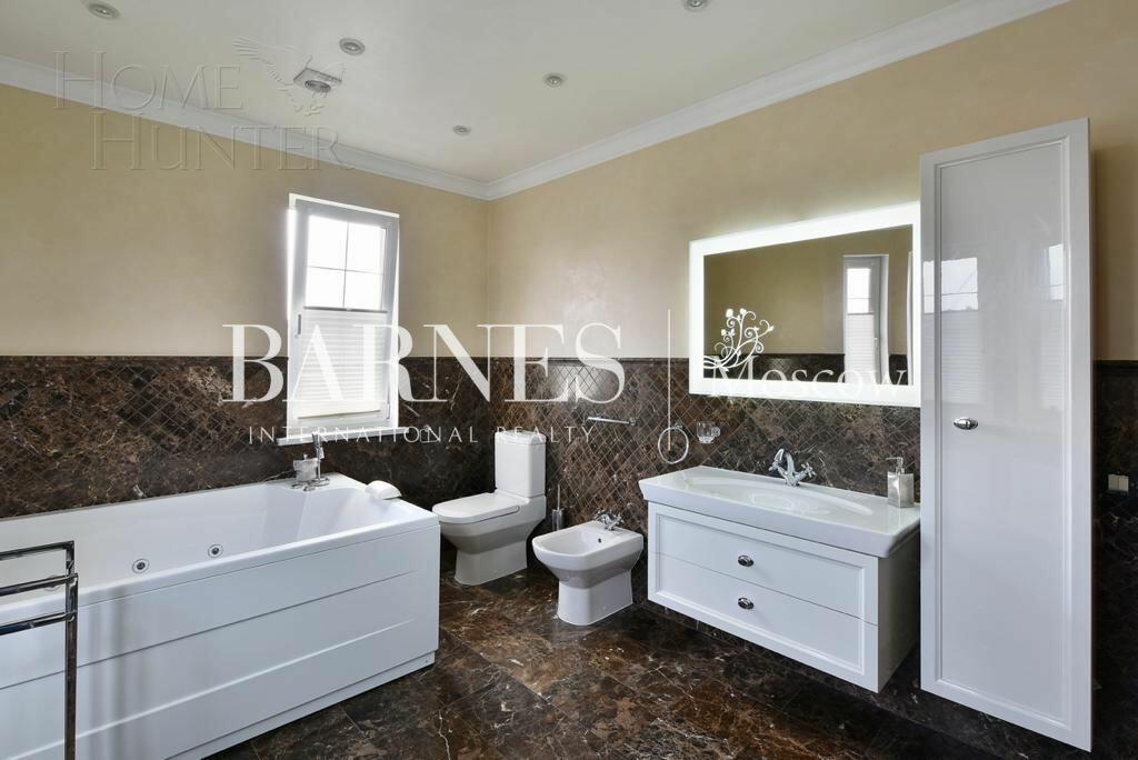 2-этажный коттедж 385 м² с отделкой