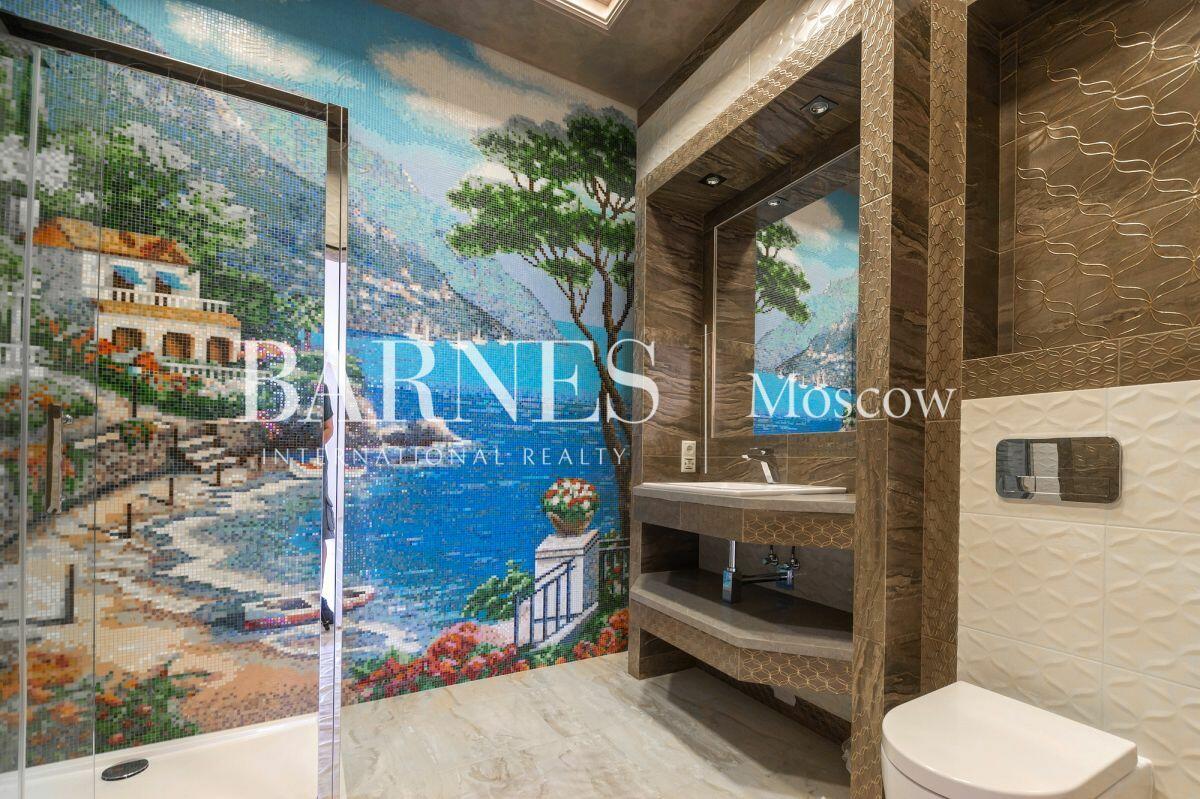 3-этажный коттедж 1 162 м² с отделкой