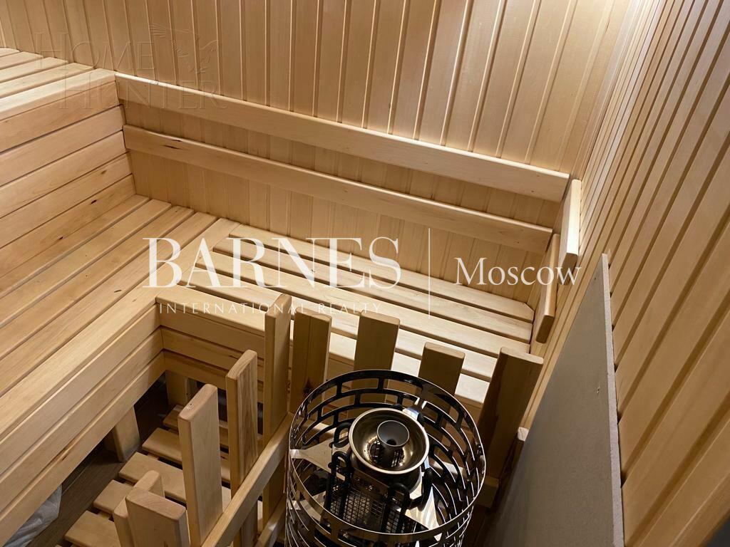 2-этажный коттедж 650 м² с отделкой