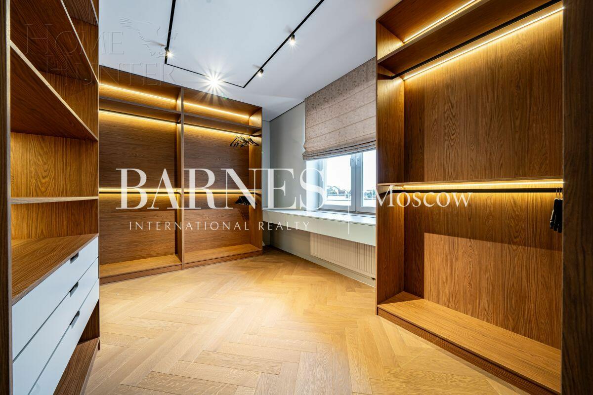 2-этажный коттедж 491 м² с отделкой