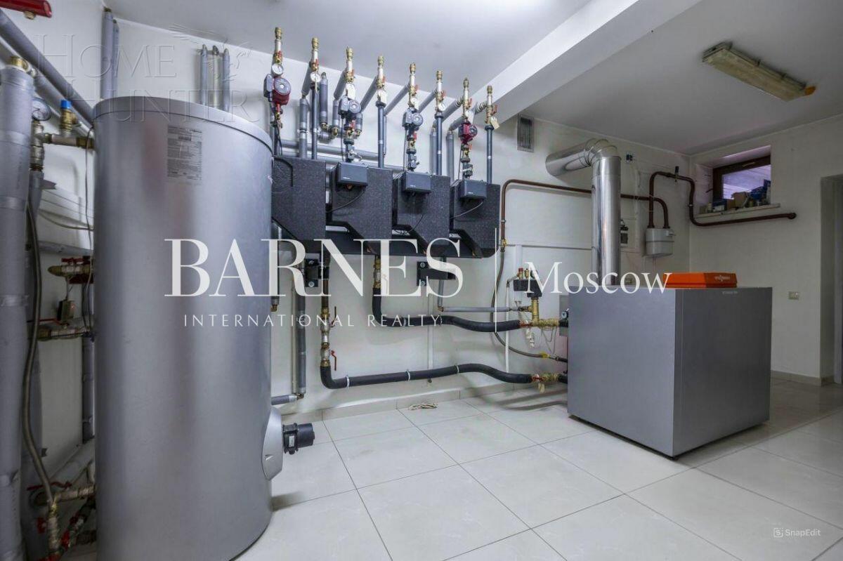 3-этажный коттедж 980 м² с отделкой