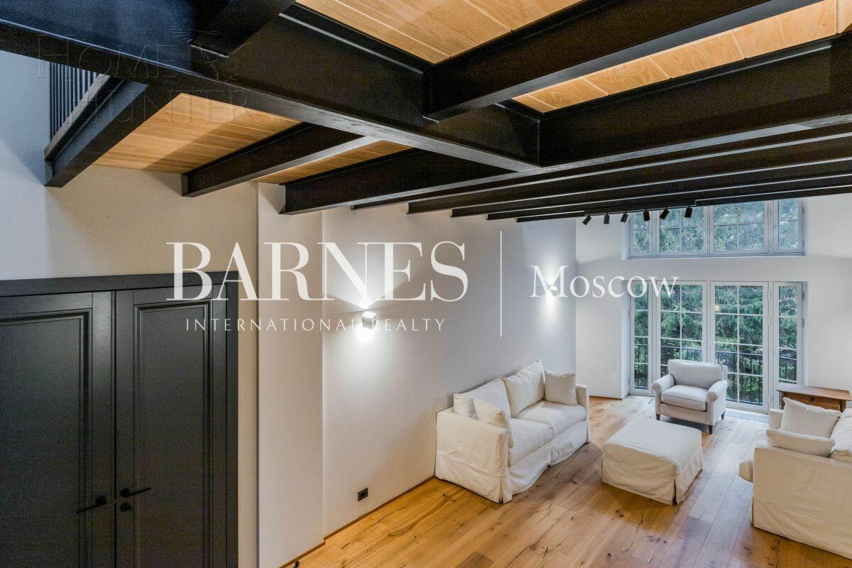 2-этажный коттедж 467 м² с отделкой