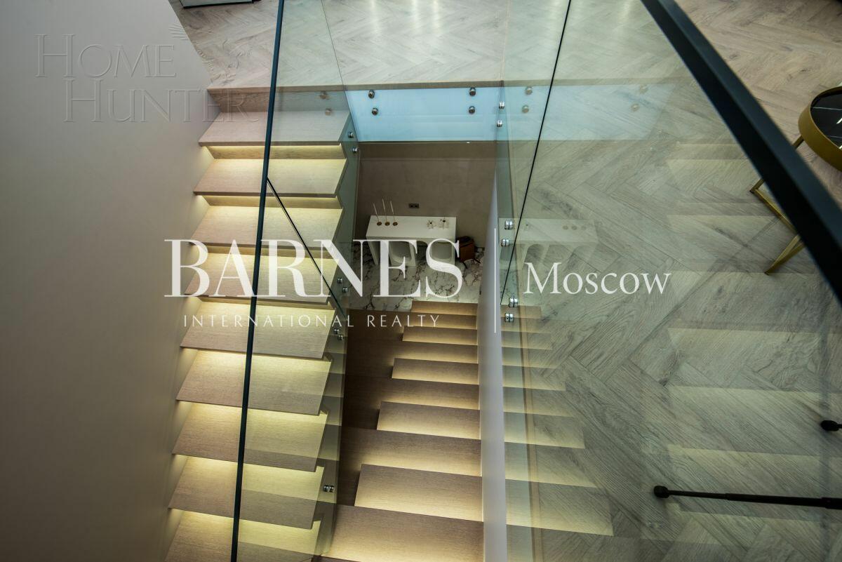 2-этажный коттедж 347 м² с отделкой