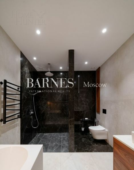 4-этажный таунхаус 278 м² с отделкой