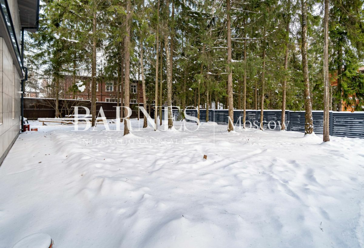 2-этажный коттедж 280 м² без отделки