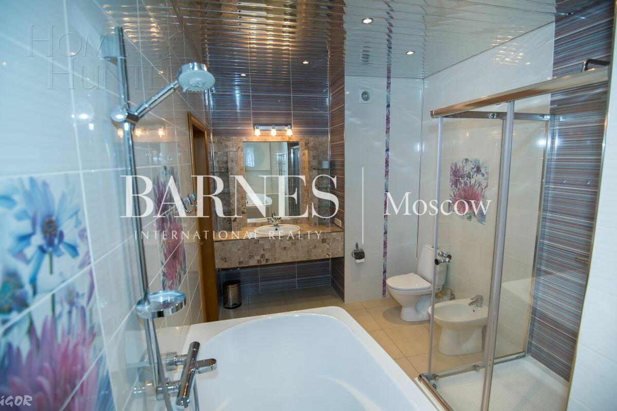 2-этажный коттедж 312 м² с отделкой