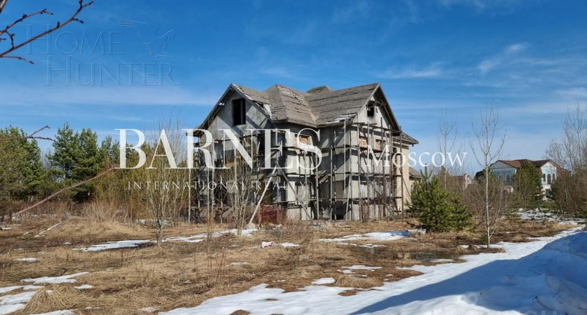 2-этажный коттедж 980 м² без отделки