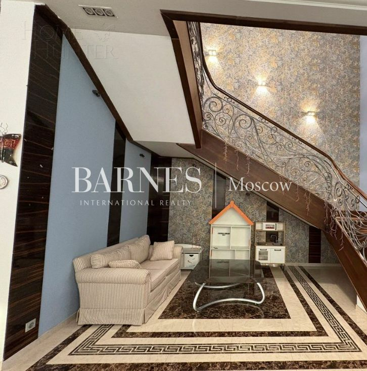 2-этажный коттедж 500 м² с отделкой