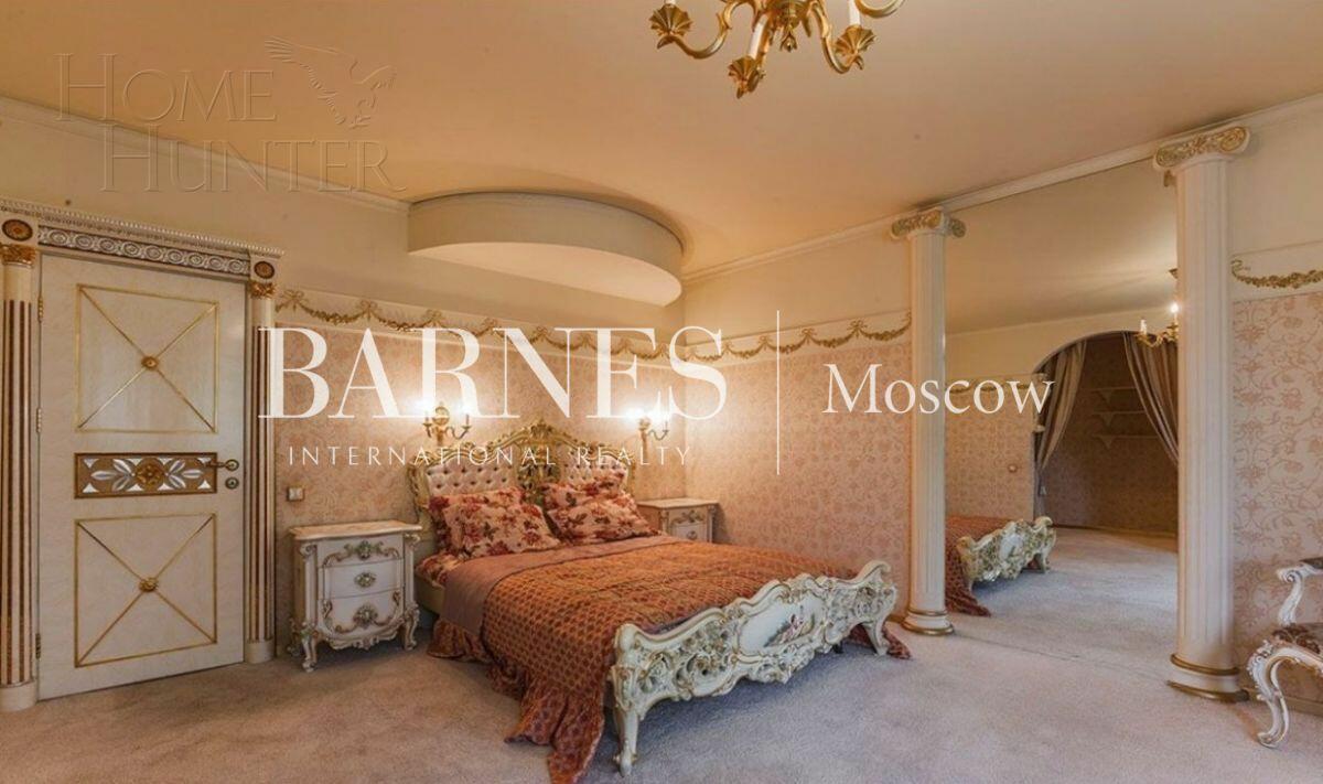 2-этажный коттедж 550 м² с отделкой