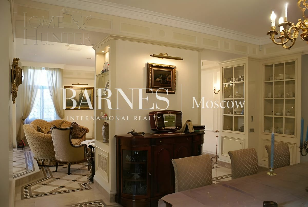 2-этажный коттедж 822 м² с отделкой