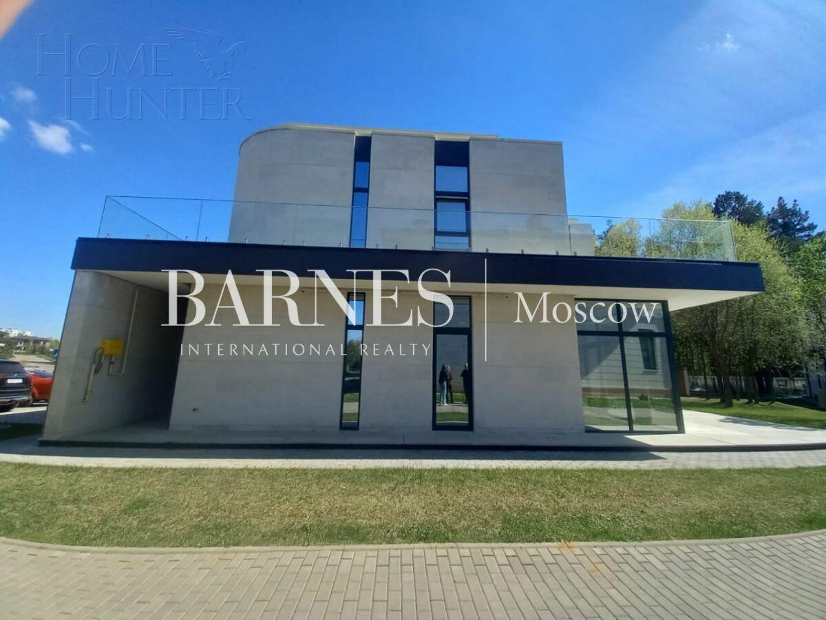 2-этажный коттедж 340 м² без отделки