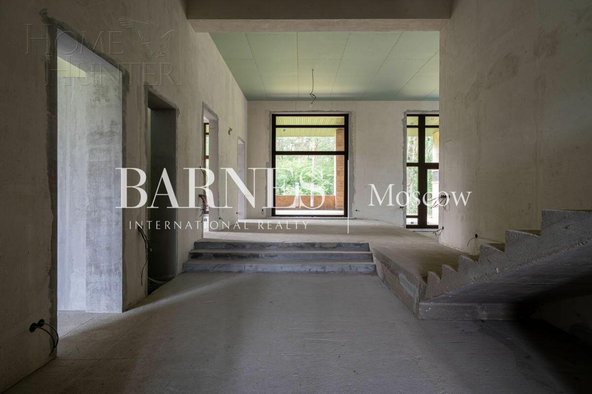 2-этажный коттедж 596 м² без отделки