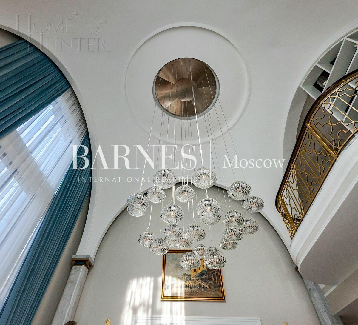 2-этажный коттедж 424 м² с отделкой