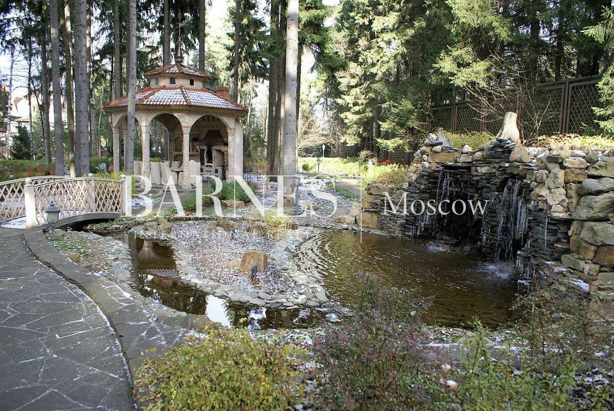 2-этажный коттедж 822 м² с отделкой