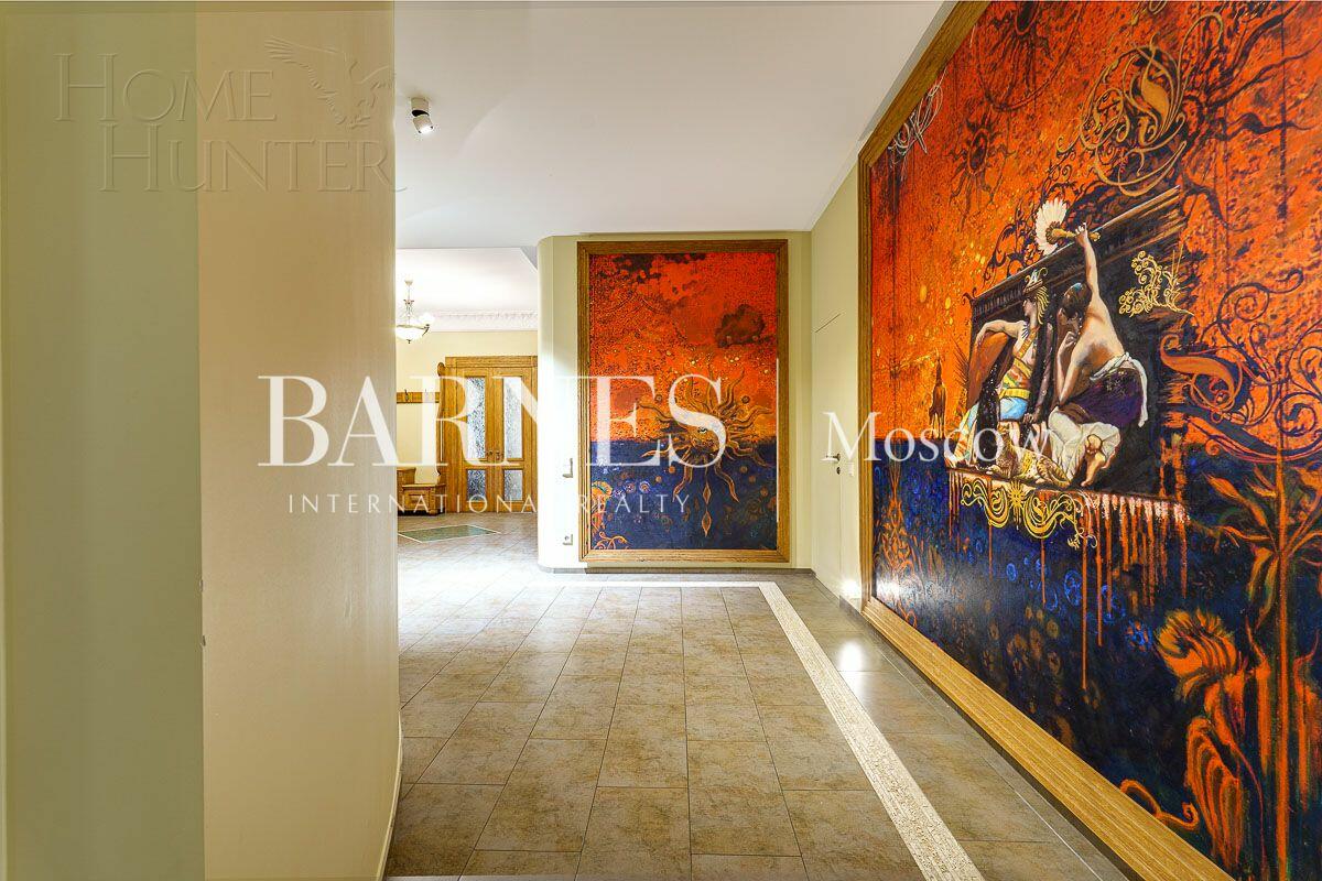 2-этажный коттедж 1 150 м² с отделкой